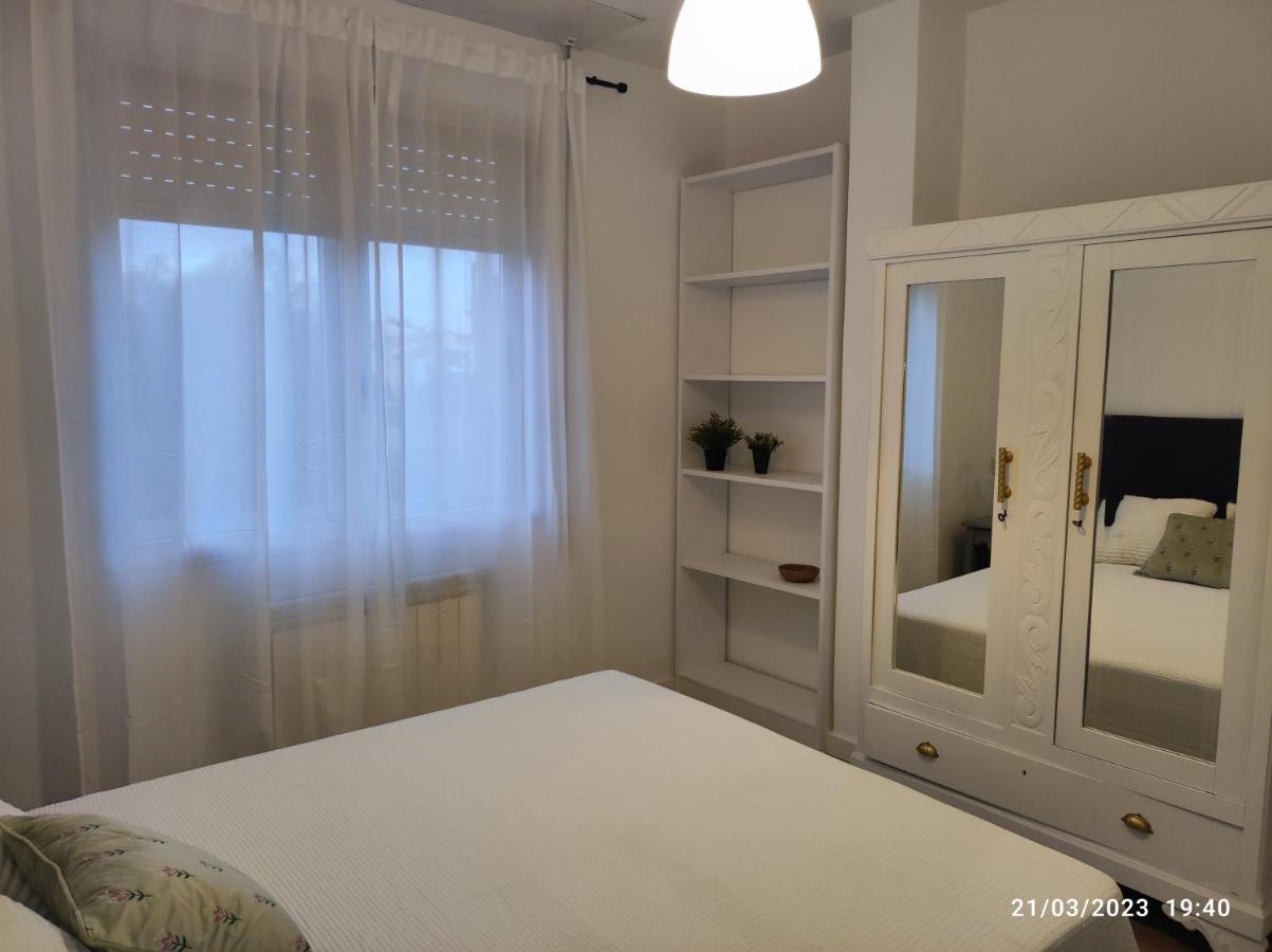 Casa Dina Apartment *
